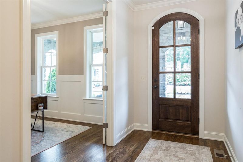 138 Logbridge Rd, Chapel Hill, NC 27516