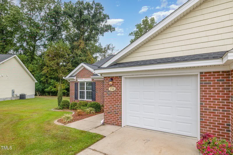 138 Oxford Dr, Goldsboro, NC 27534