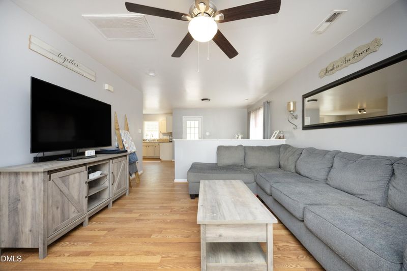 138 Randolph Dr, Clayton, NC 27520