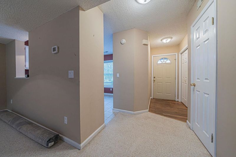 138 Riverwalk Cir, Cary, NC 27511