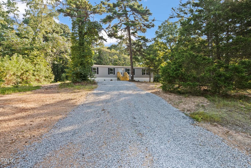 138 Tillman Rd, Sanford, NC 27330