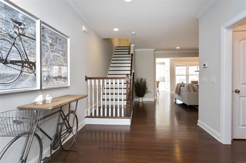 138 Wards Ridge Dr, Cary, NC 27513
