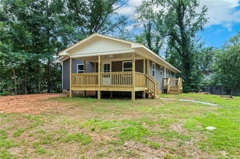 1380 Hooker St, Sanford, NC 27330