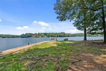 1381 Illinois Ave, Sanford, NC 27332