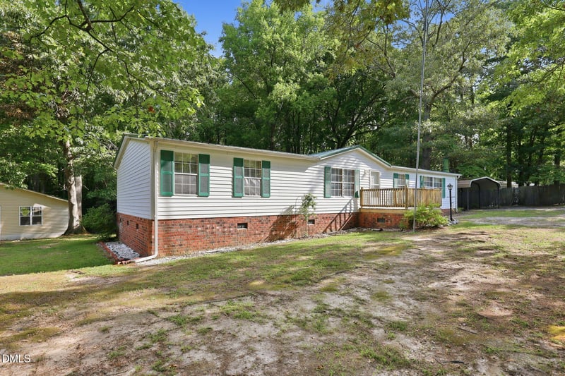 13816 Labaron Dr, Willow Springs, NC 27592