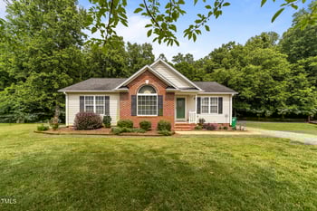 1383 Deercroft Ct, Graham, NC 27253