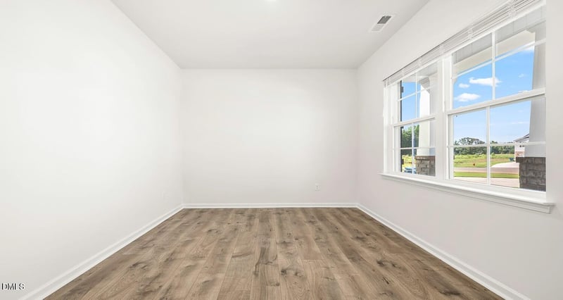 1383 Lansdowne Dr #401, Mebane, NC 27302