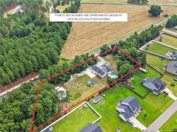 1384 Canady Pond Rd, Hope Mills, NC 28348