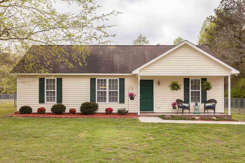 1388 Lee Rd, Clayton, NC 27520