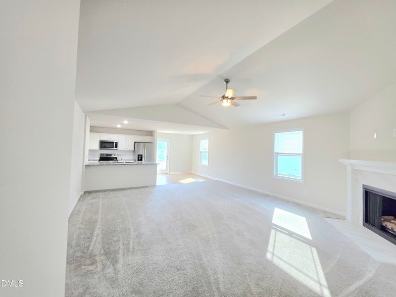 139 W Allen St, Four Oaks, NC 27524