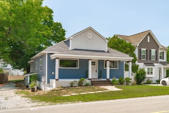139 Bridge St, Fuquay Varina, NC 27526