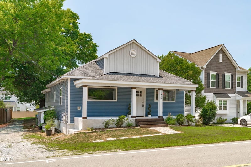 139 Bridge St, Fuquay Varina, NC 27526