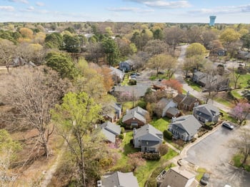 139 Clancy Cir, Cary, NC 27511