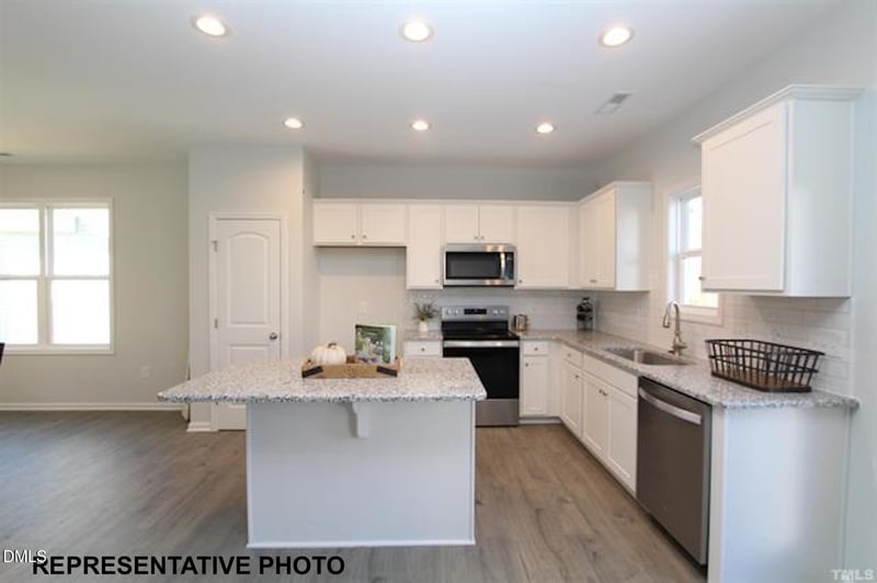 139 Cordgrass Ct, Smithfield, NC 27577