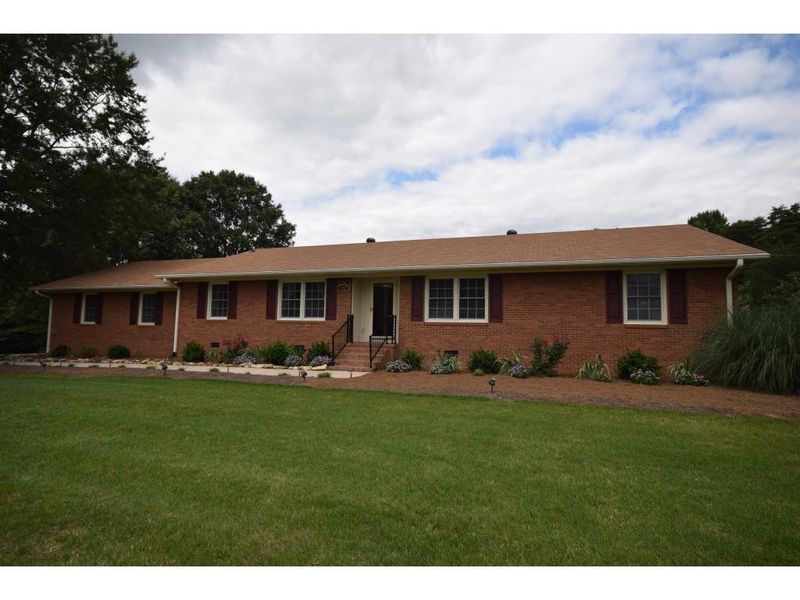 139 Coveside Trl, Burlington, NC 27217