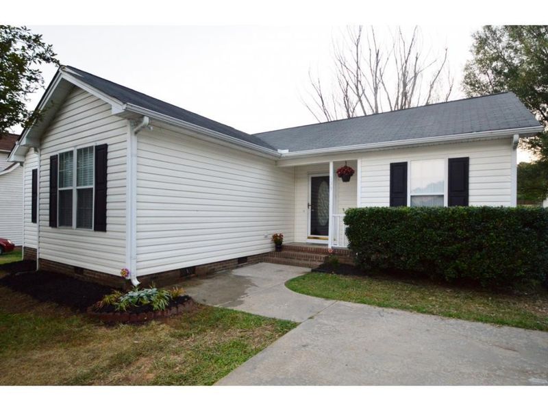 139 Hoskins, Burlington, NC 27215
