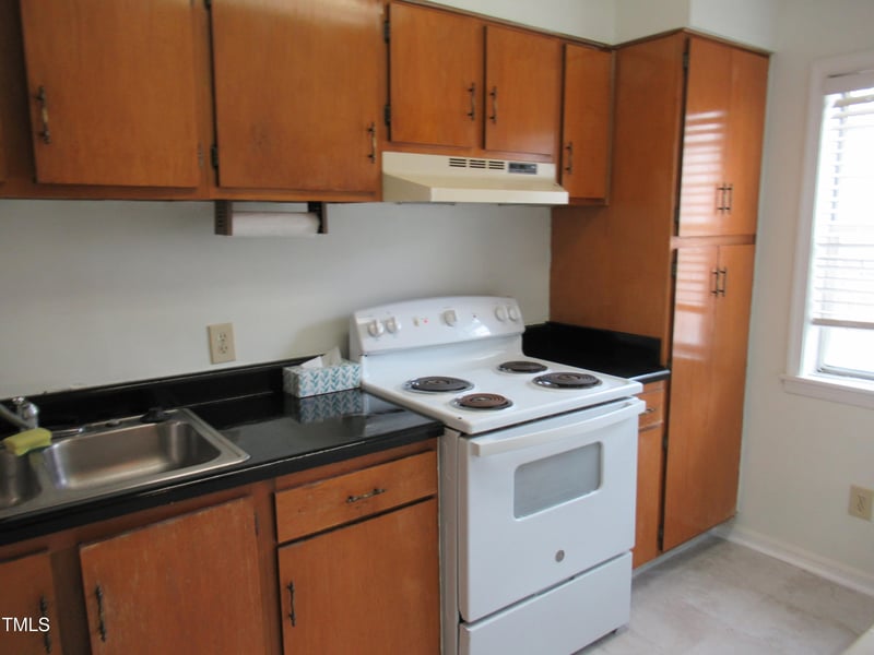 139 Kingsbury Dr, Chapel Hill, NC 27514