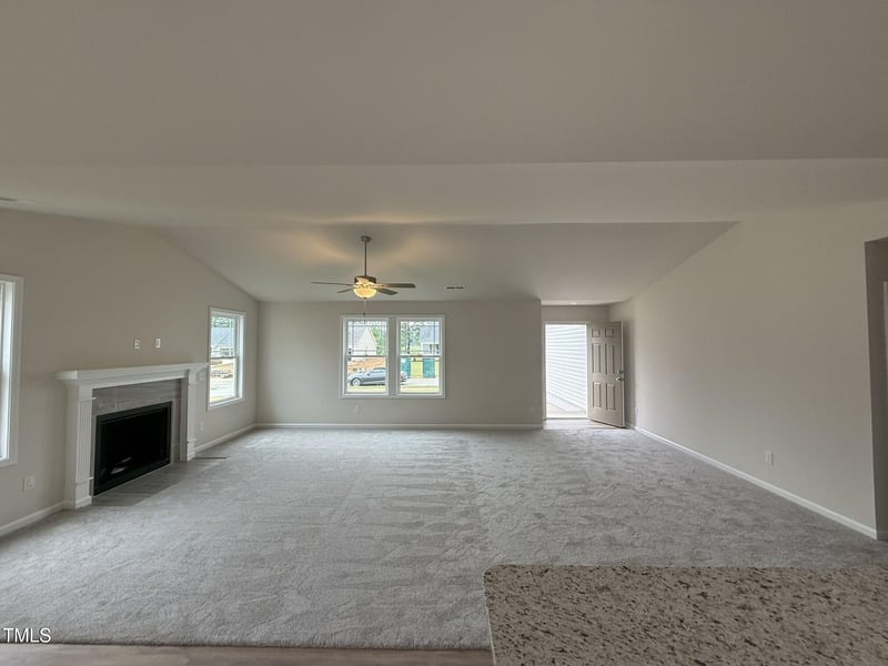 139 Oakfield Trace Dr, Four Oaks, NC 27524