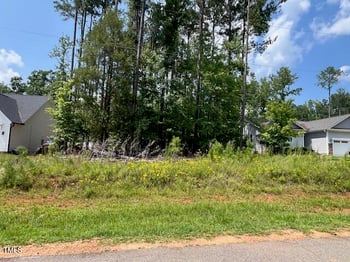 139 Ottawa Dr, Louisburg, NC 27549