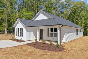 139 Ottawa Dr, Louisburg, NC 27549