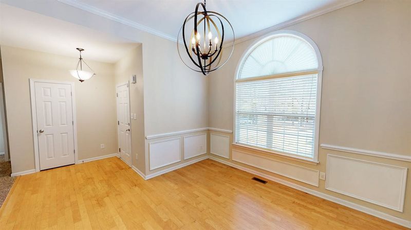 139 Peacemaker Ln, Smithfield, NC 27577
