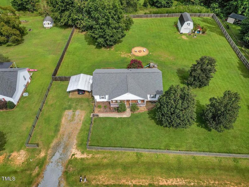 139 Red Star Ln, Clayton, NC 27520
