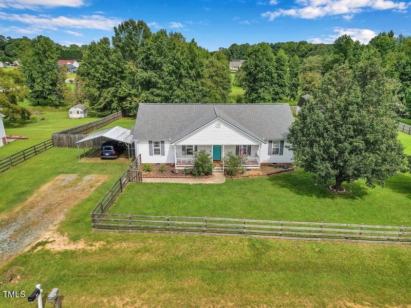 139 Red Star Ln, Clayton, NC 27520