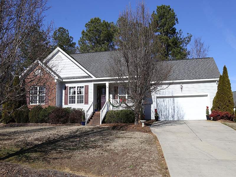 139 River Hills Dr, Clayton, NC 27527