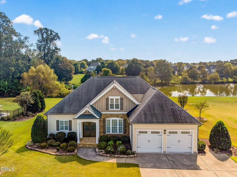139 Stone Nut Trl, Fuquay Varina, NC 27526