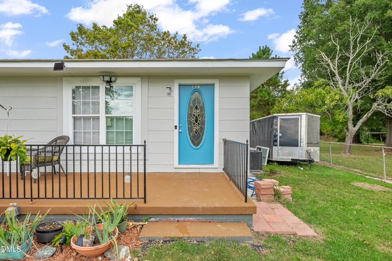 139 Webster Rd, Graham, NC 27253