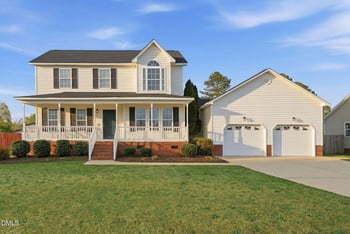 139 Woodglen Dr, Clayton, NC 27527