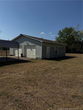 1395 Split Rail Dr, Parkton, NC 28371