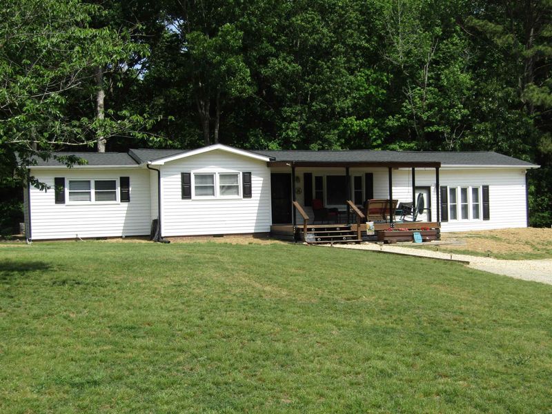 1396 Castleberry Rd, Archer Lodge, NC 27527