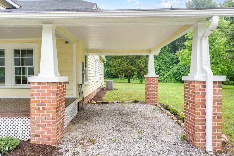 1398 Tarboro Rd, Youngsville, NC 27596