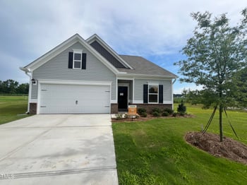 14 American Marigold Dr #65, Benson, NC 27504