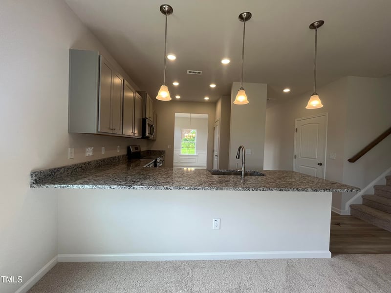 14 American Marigold Dr #65, Benson, NC 27504
