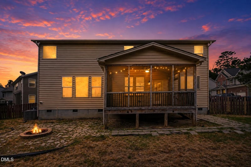 14 Brightfield Ln, Durham, NC 27712