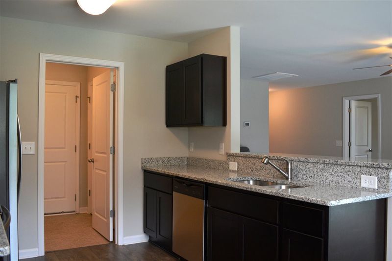 14 Brookview Ct, Angier, NC 27501
