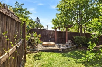 14 Darley Ct, Lillington, NC 27546