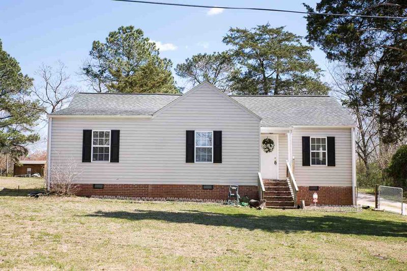 14 Dover St, Franklinton, NC 27525