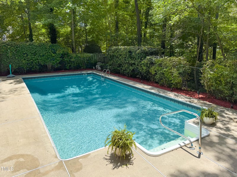 14 Gloucester Ct, Durham, NC 27713