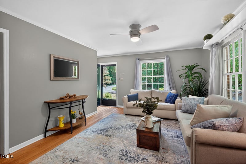 14 Jonan Ct, Chapel Hill, NC 27516
