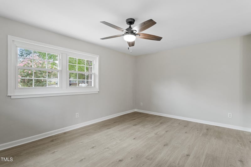 14 Manson Pl, Durham, NC 27703