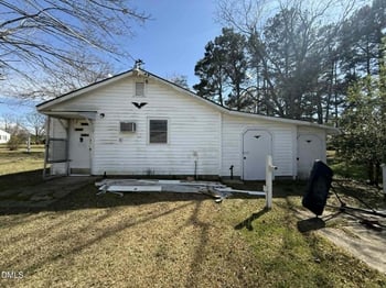 14 Mason St, Coats, NC 27521