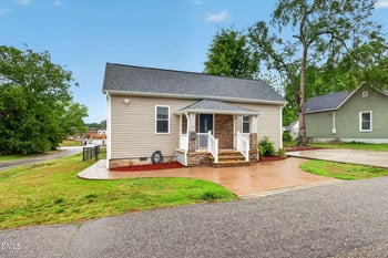 14 Mill St, Franklinton, NC 27525