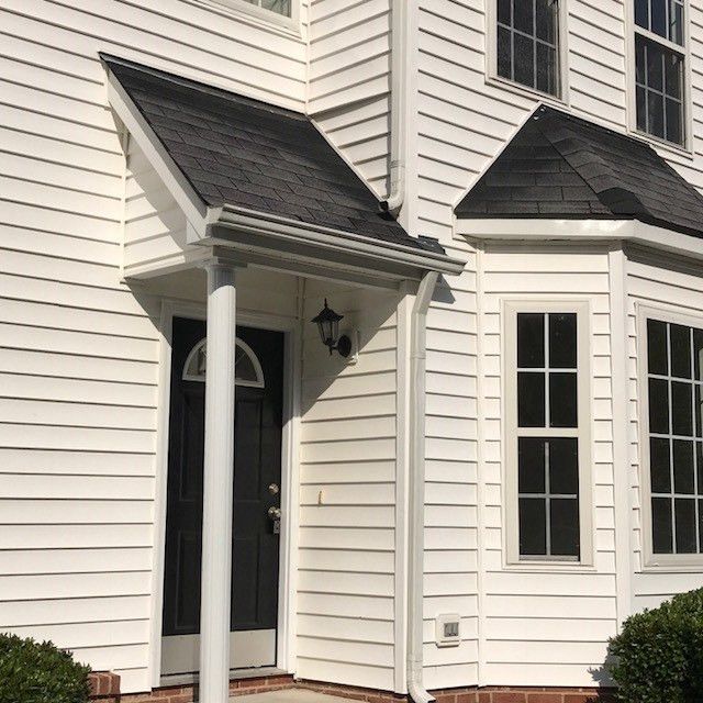 14 Moorefield Ct, Durham, NC 27705