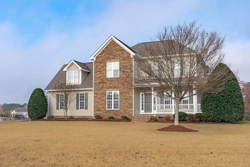 14 Pleasant Ln, Willow Springs, NC 27592