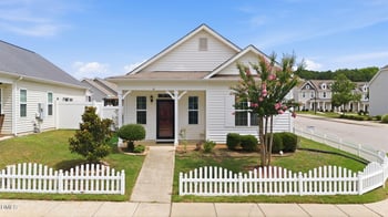 14 Plott Hound Dr, Clayton, NC 27520