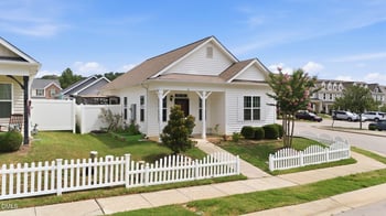 14 Plott Hound Dr, Clayton, NC 27520