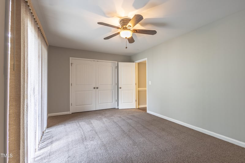 14 Prairie View Ct, Durham, NC 27703